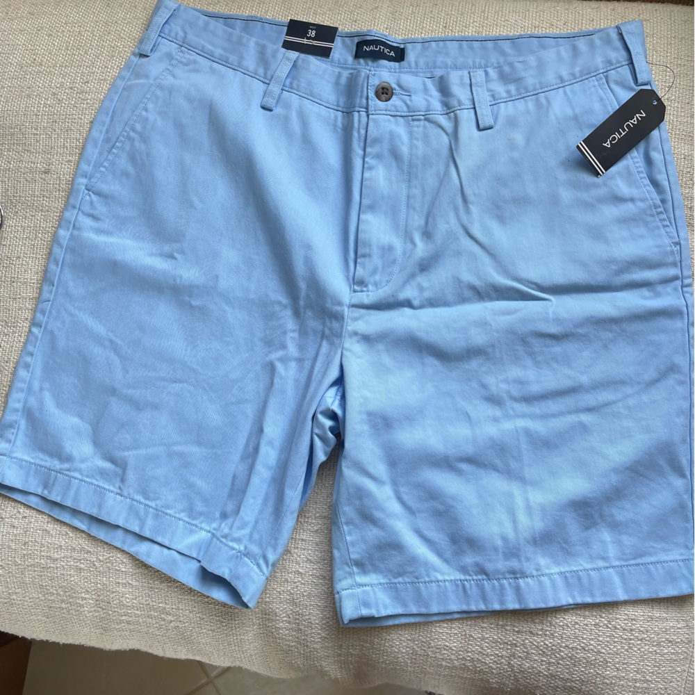 NWT Men’s Nautica blue shorts Size 38W